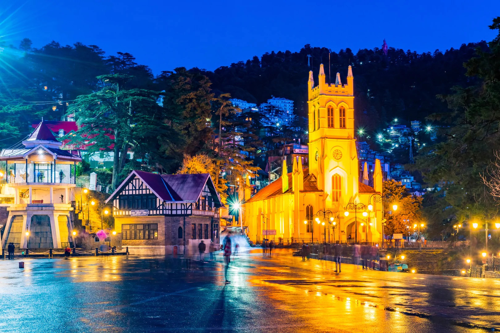 Embark on an unforgettable journey from Delhi to Shimla with Go Hill Travels' exceptional taxi service.